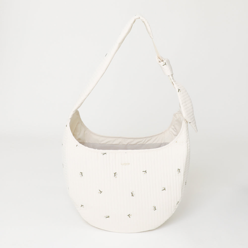 花柄刺繍キルティングラウンドスリング