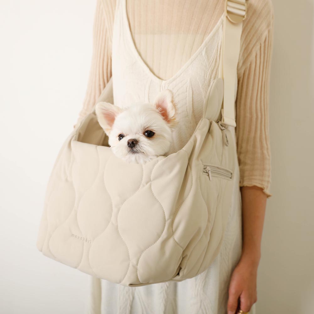 キルティングコンパクトスリングバッグ