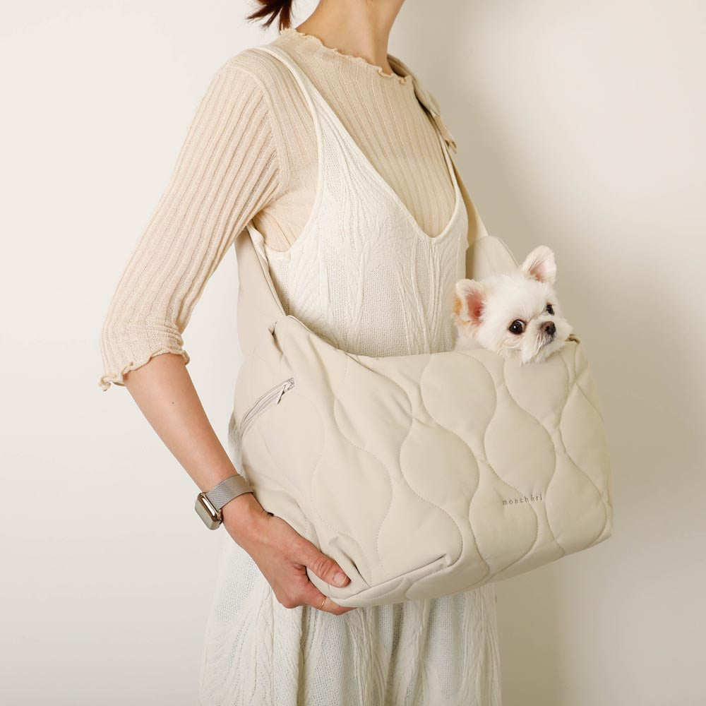 キルティングコンパクトスリングバッグ