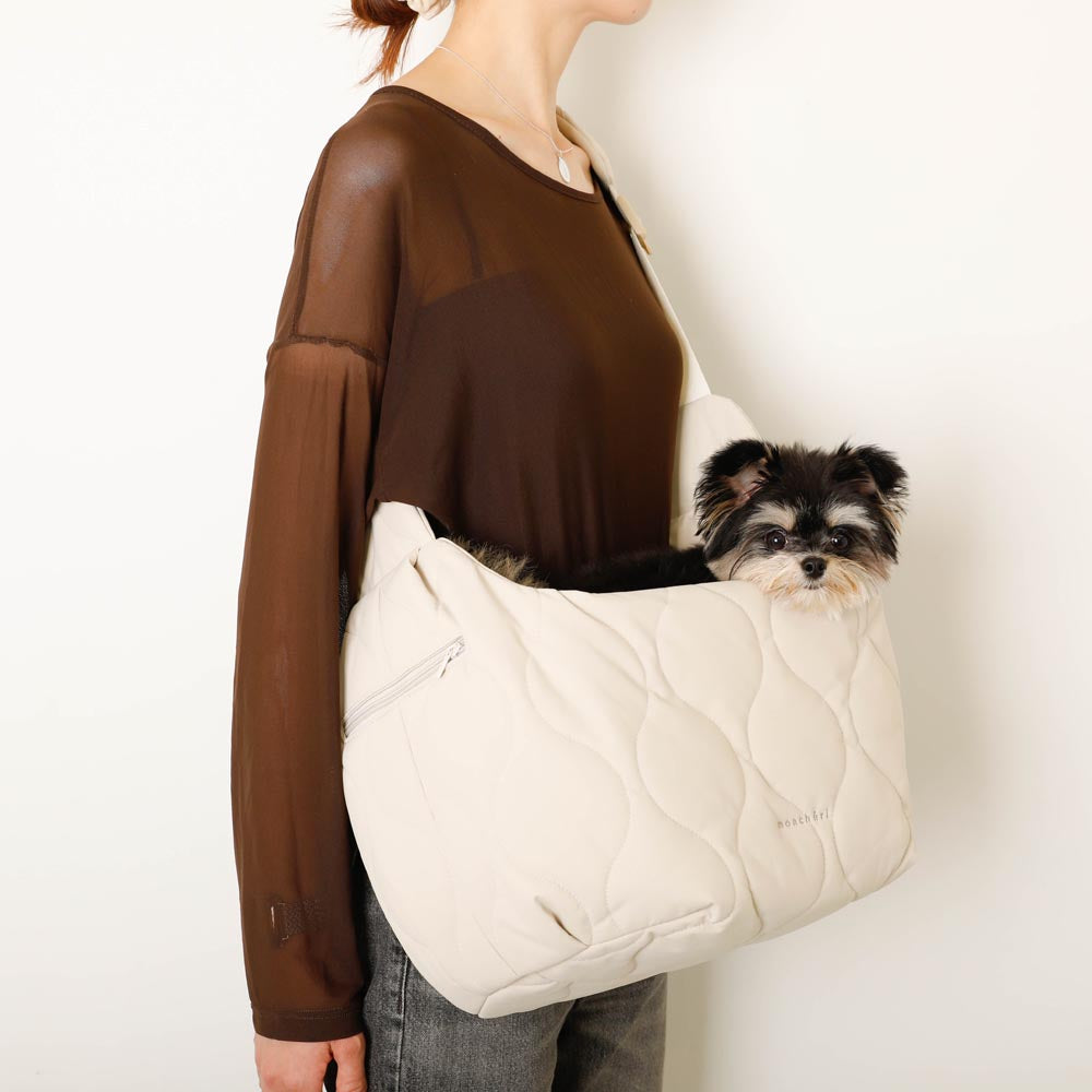 キルティングコンパクトスリングバッグ