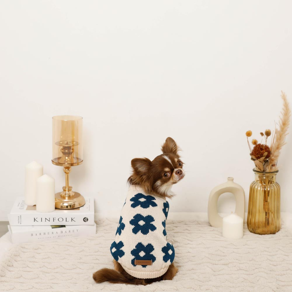 Sustainable flower knit vest