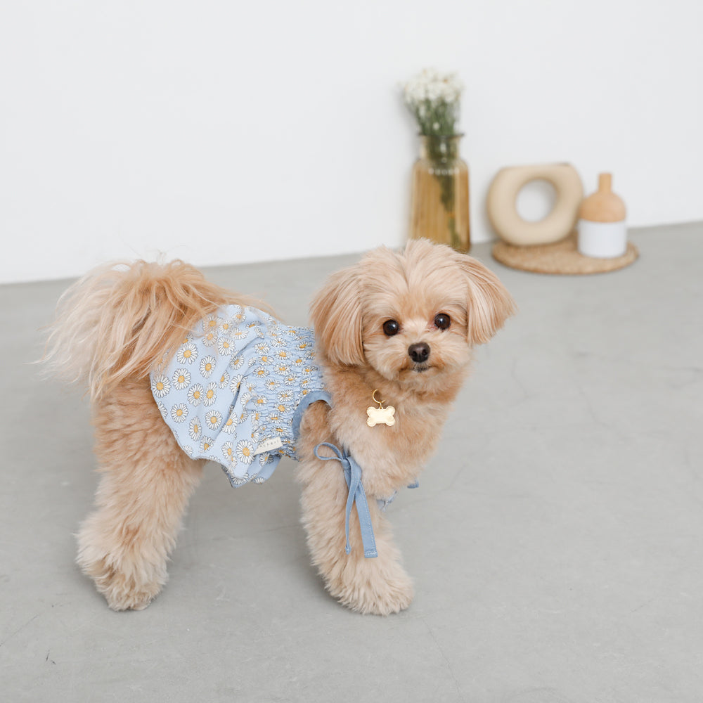 Daisy pattern gathered cami tops