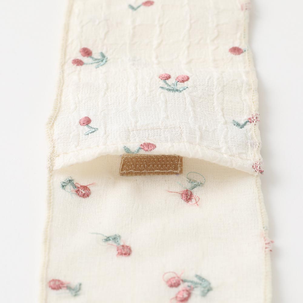 冷感さくらんぼ刺繍バンダナ【保冷剤付き】