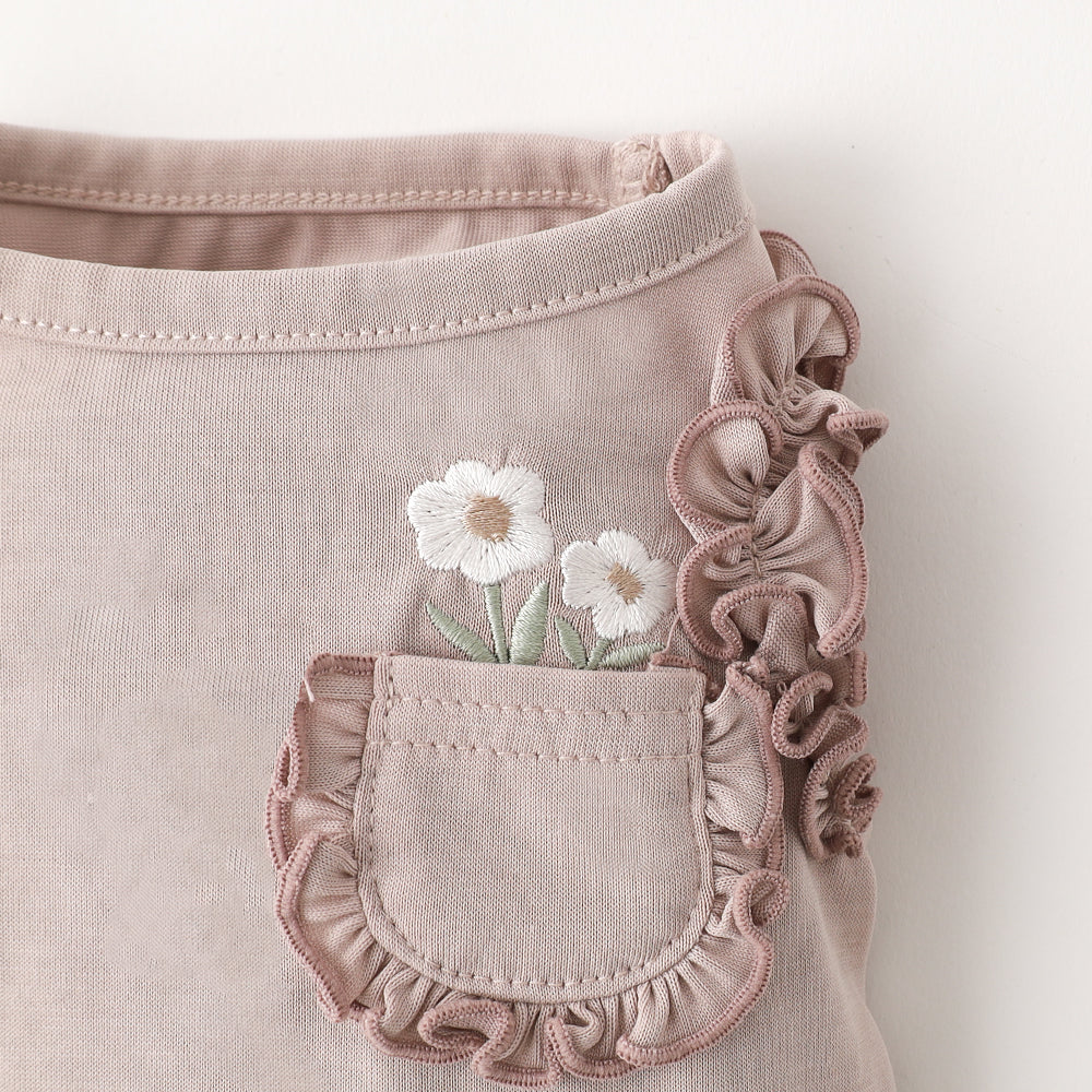 冷感ポケットフラワー刺繍フリルトップス