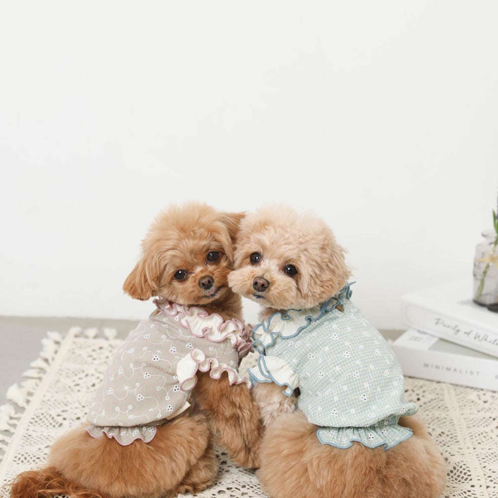 Cool ruffle high neck check embroidery tops
