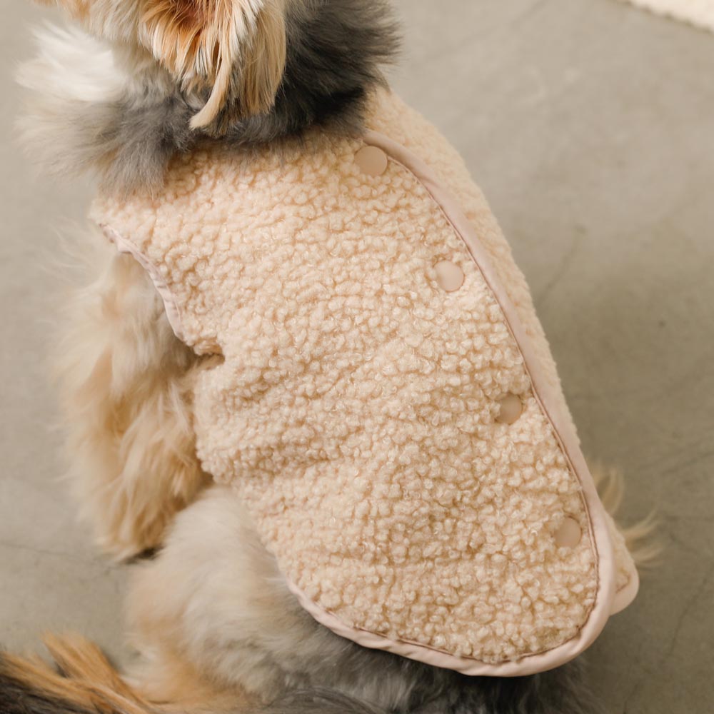 Reversible boa bear quilted jacket