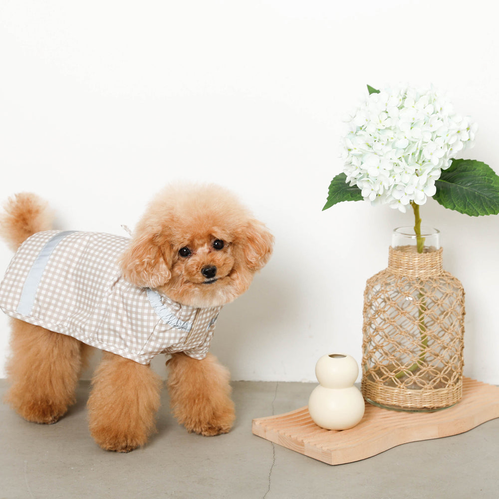 Water repellent gingham check raincoat