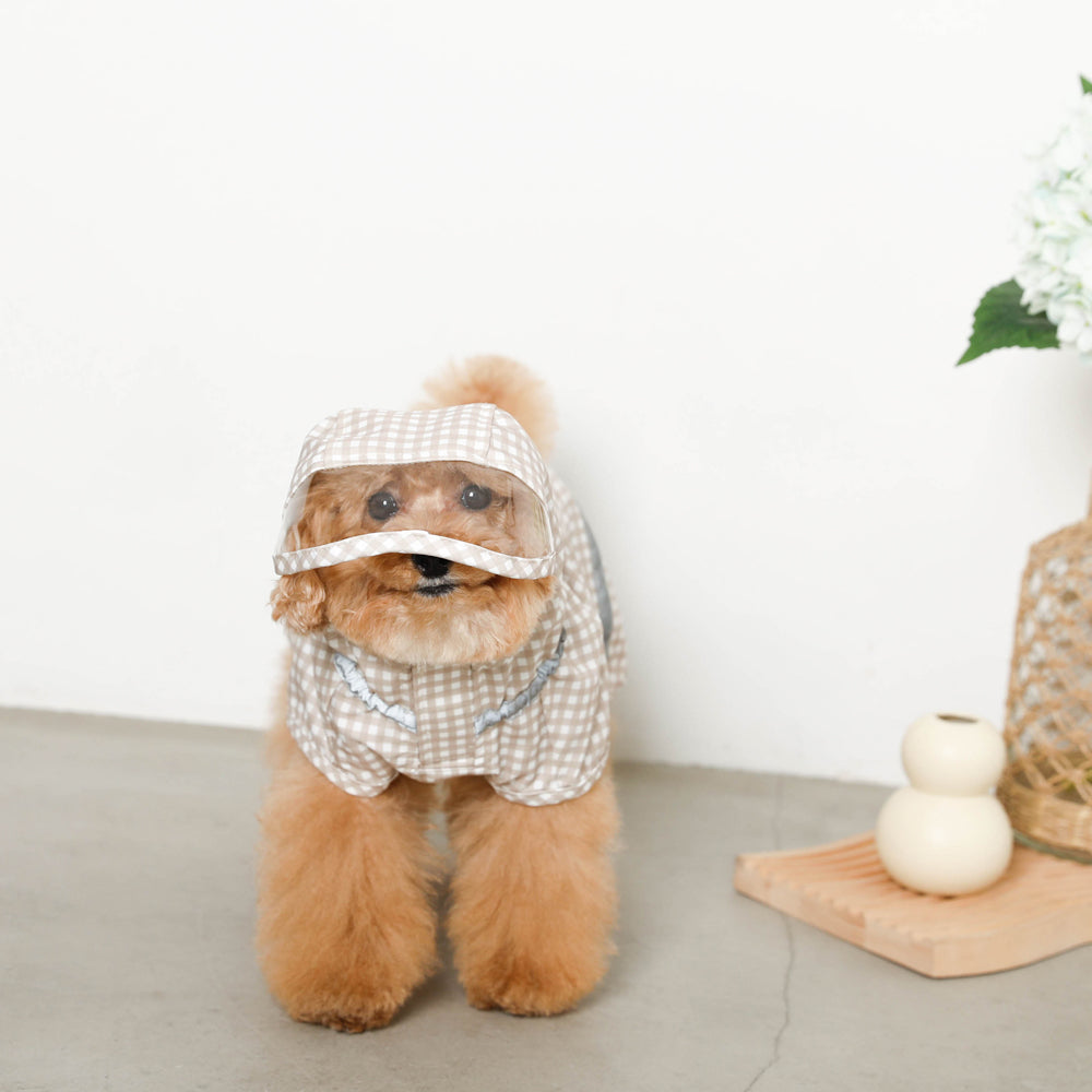 Water repellent gingham check raincoat