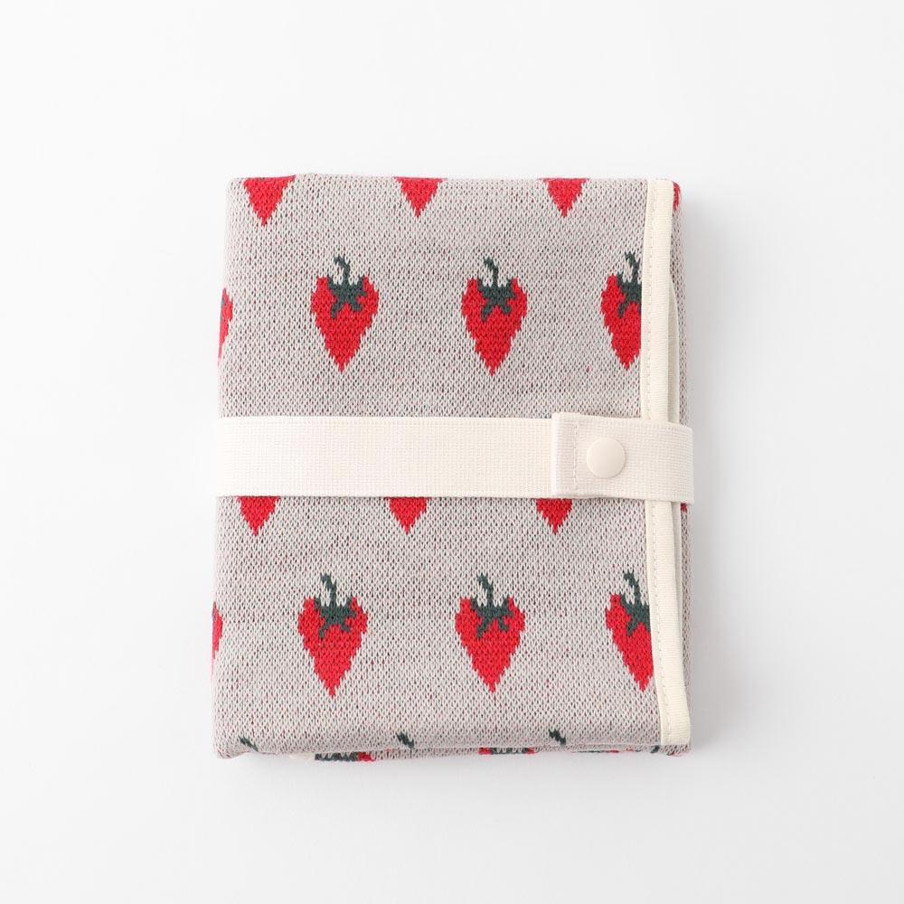 Strawberry cafe mat [Compatible with name embroidery]