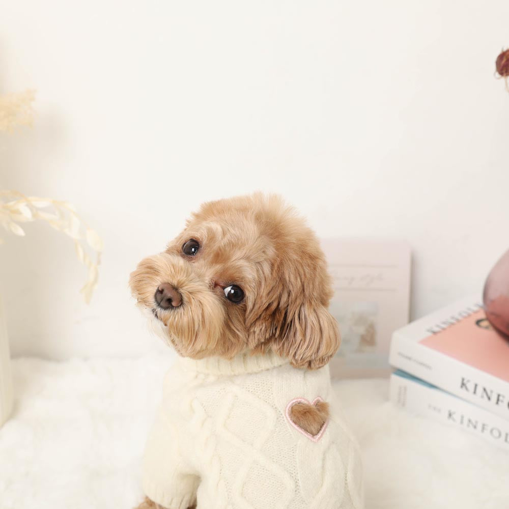 Heart-cut work knit tops