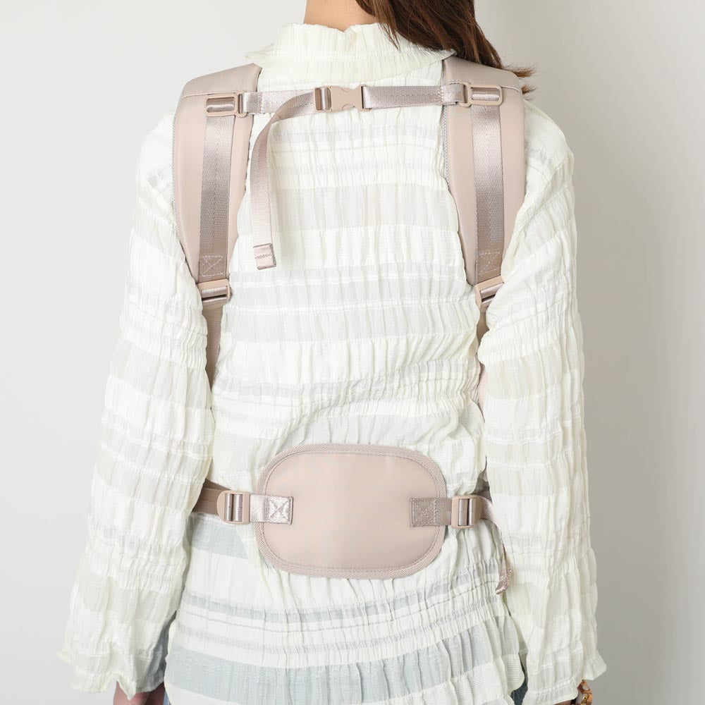 wide backpack carry