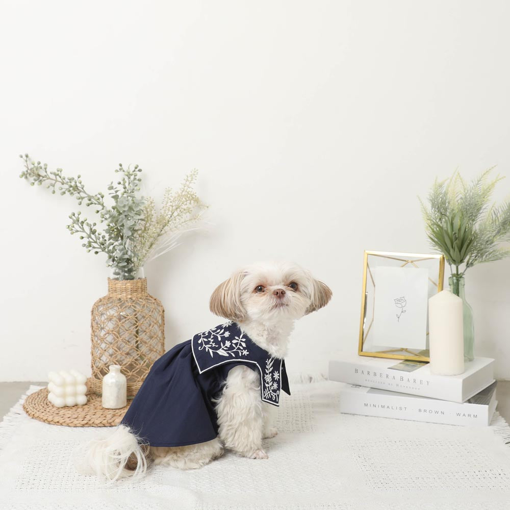 Sailor color flower embroidery dress [ice pack compatible]