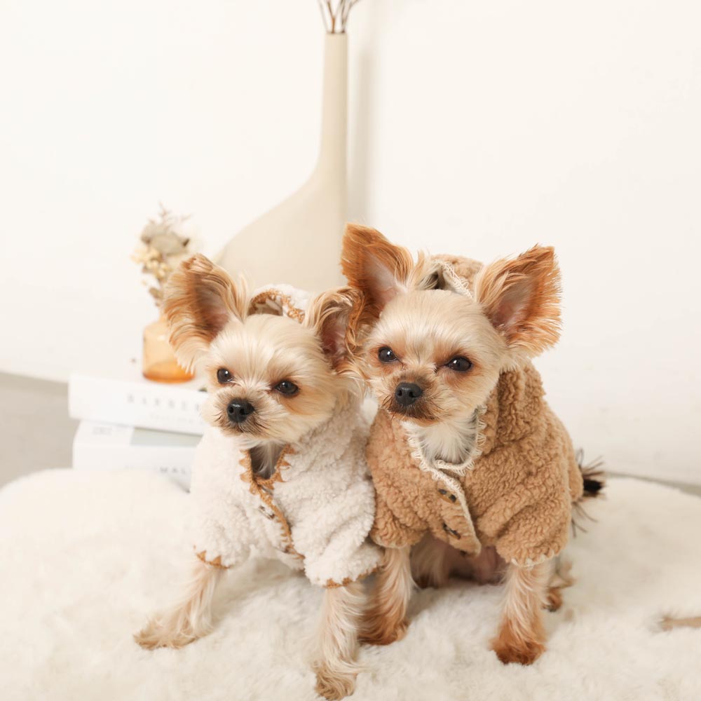 Overlock bear ear hood boa jacket