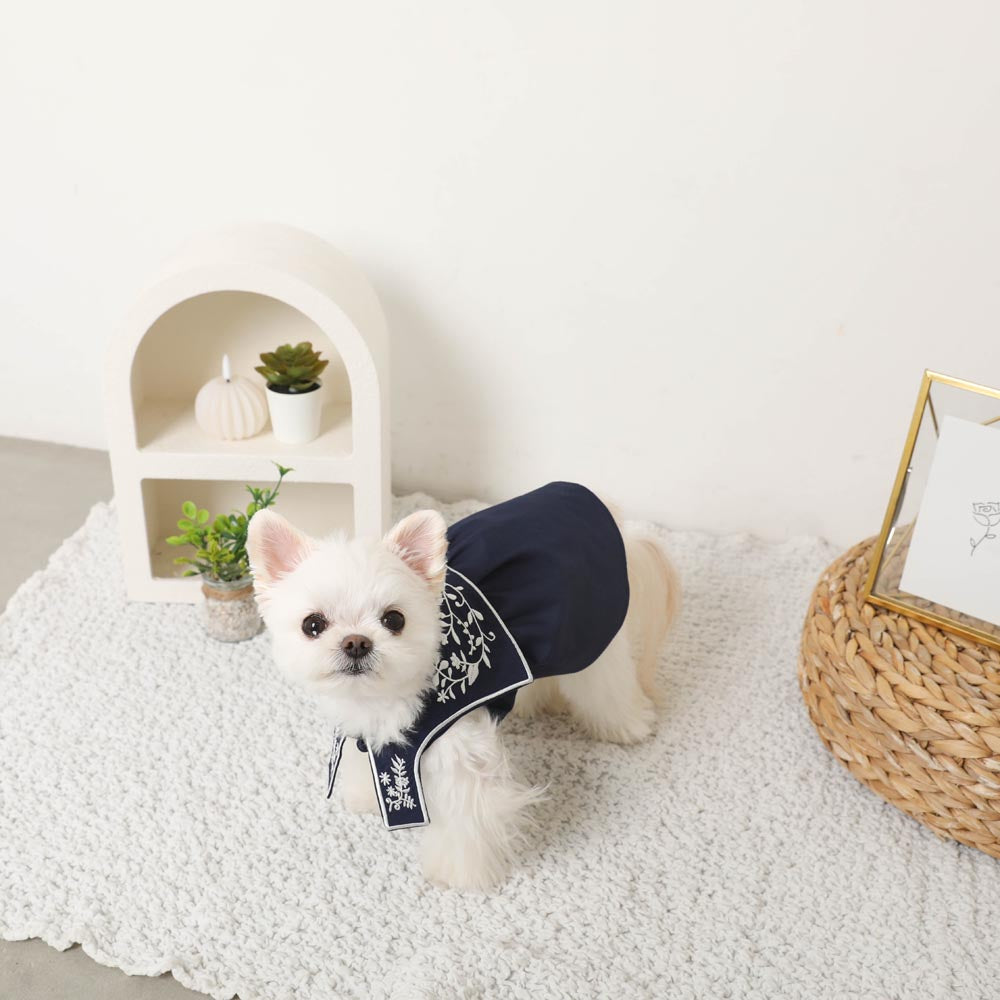 Sailor color flower embroidery dress [ice pack compatible]