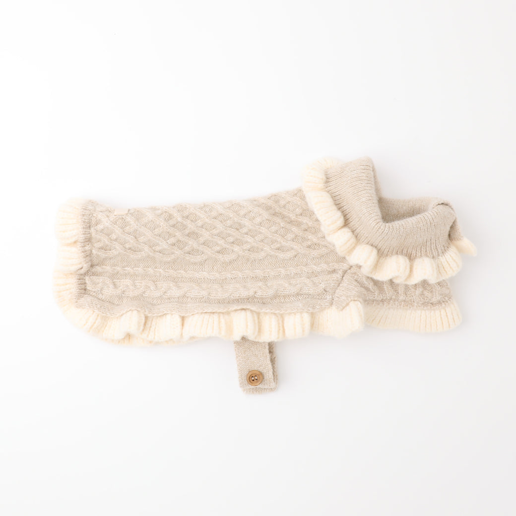 Bicolor frilled cable knit poncho