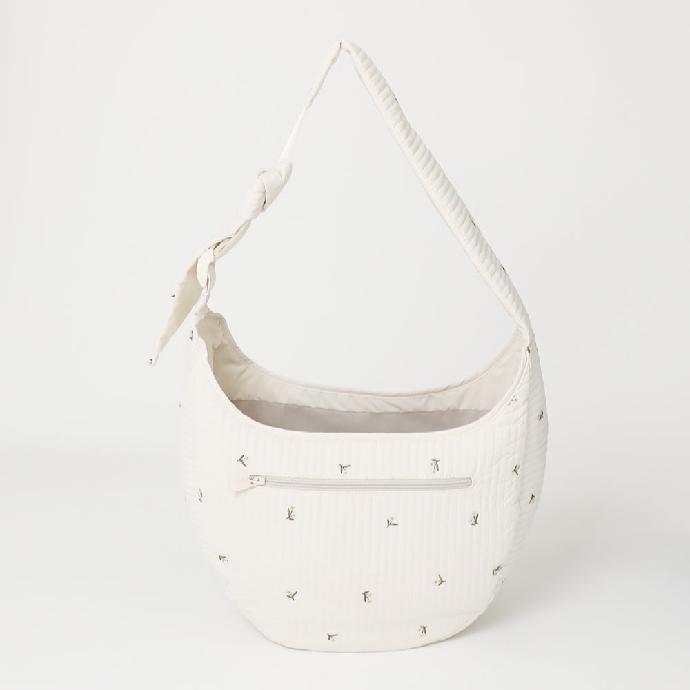 花柄刺繍キルティングラウンドスリング