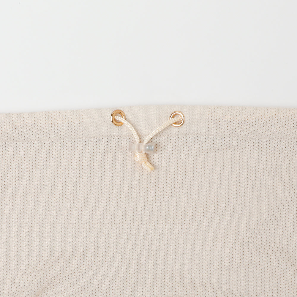 Size adjustable fleece sling with mesh
