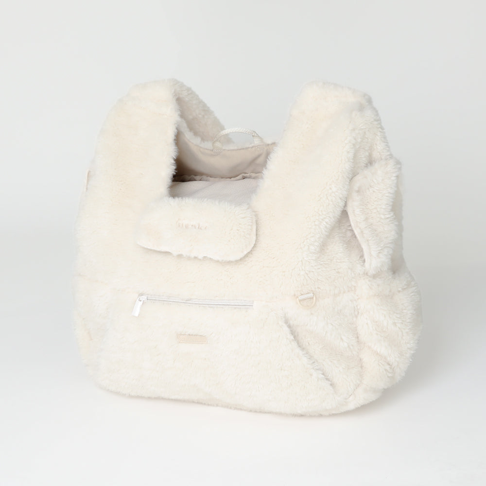 ボアメッシュ付きフロントリュック【名入れ刺繍対応】