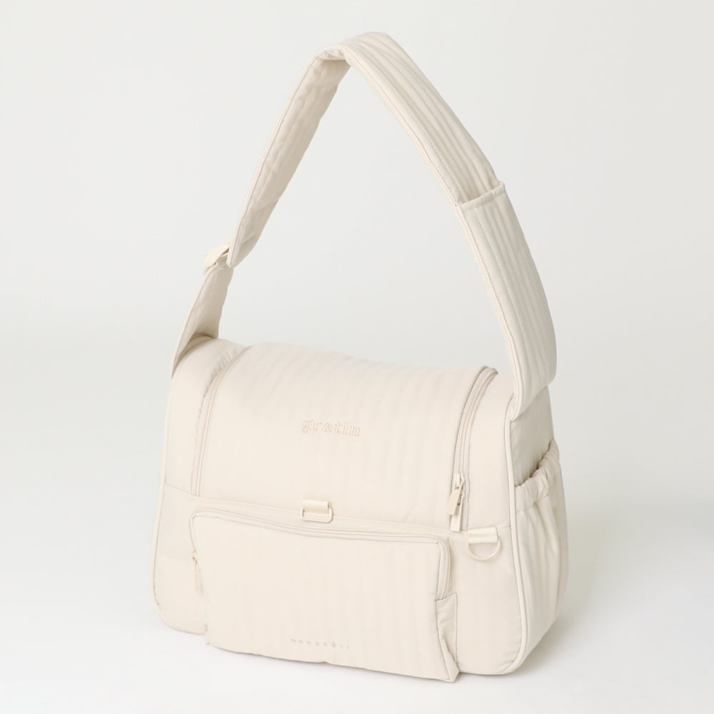 Front open quilting sling with cushion [Compatible with name embroidery]