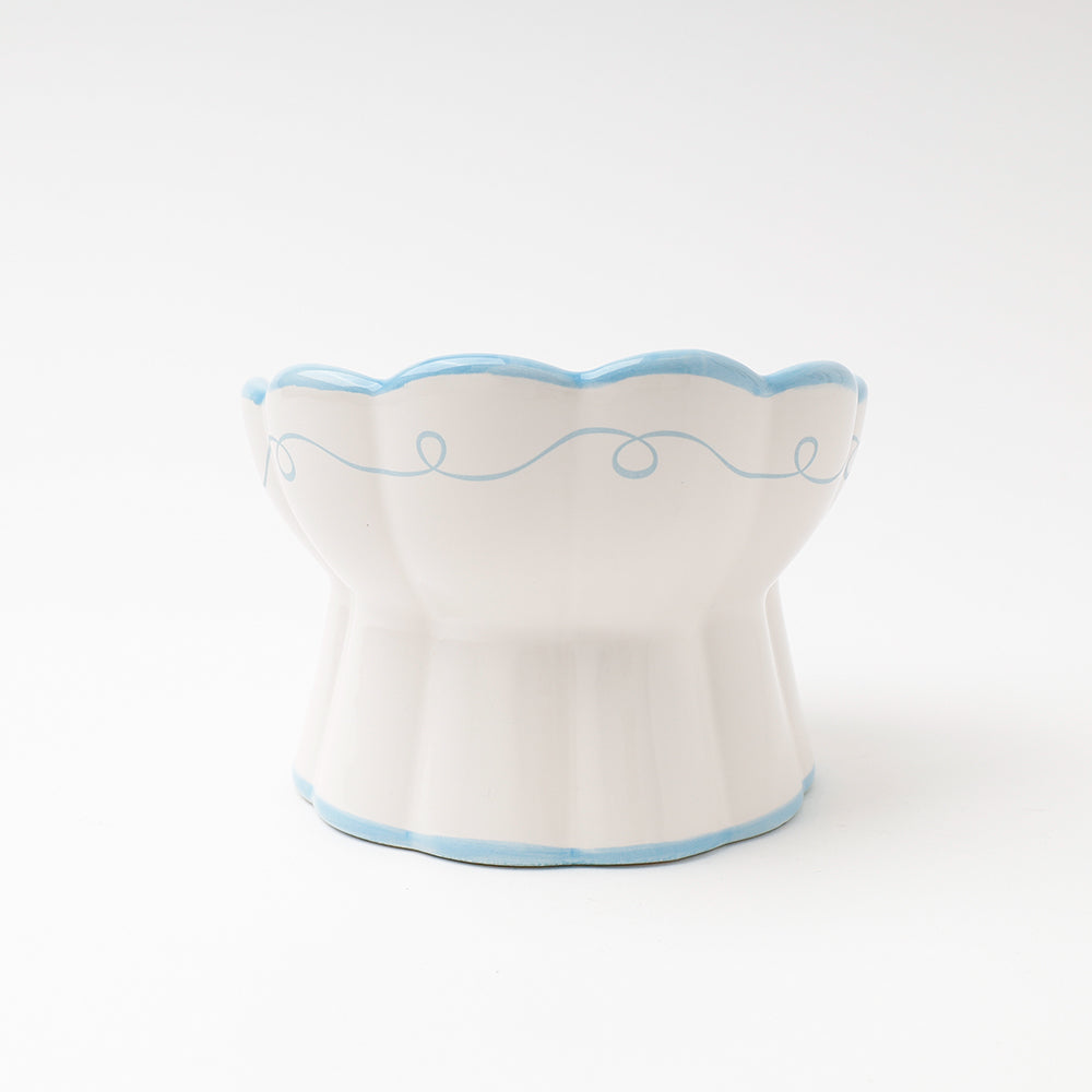 lace pattern food bowl