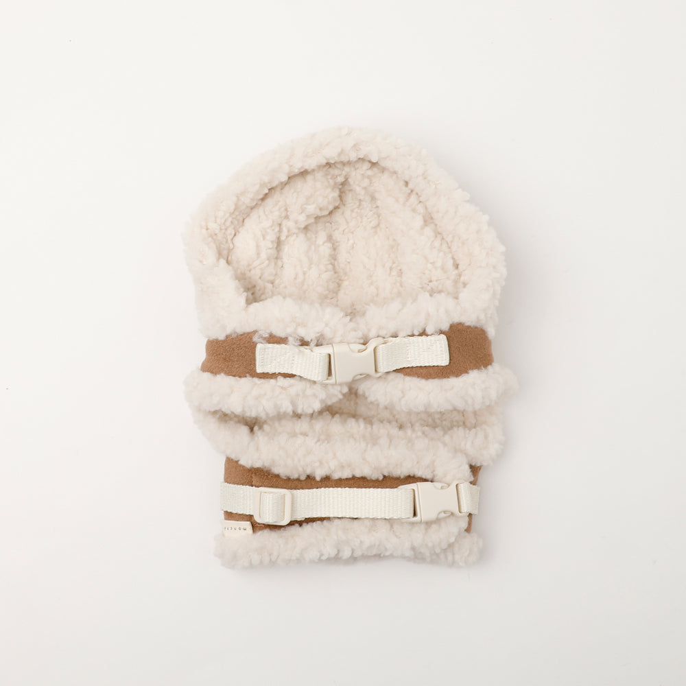 ムートンボアフードハーネス