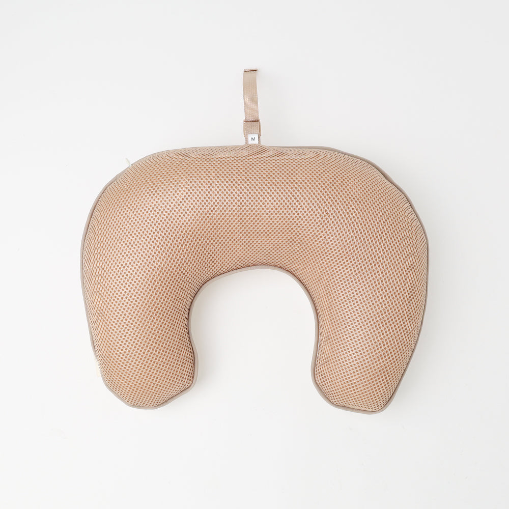 星星和月亮图案带绒毛口袋的宠物车垫枕