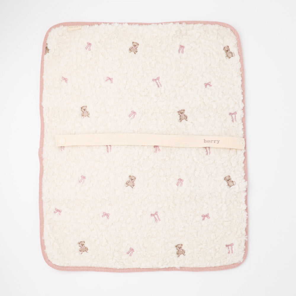 Bear ribbon embroidery boa cafe mat [Compatible with name embroidery]