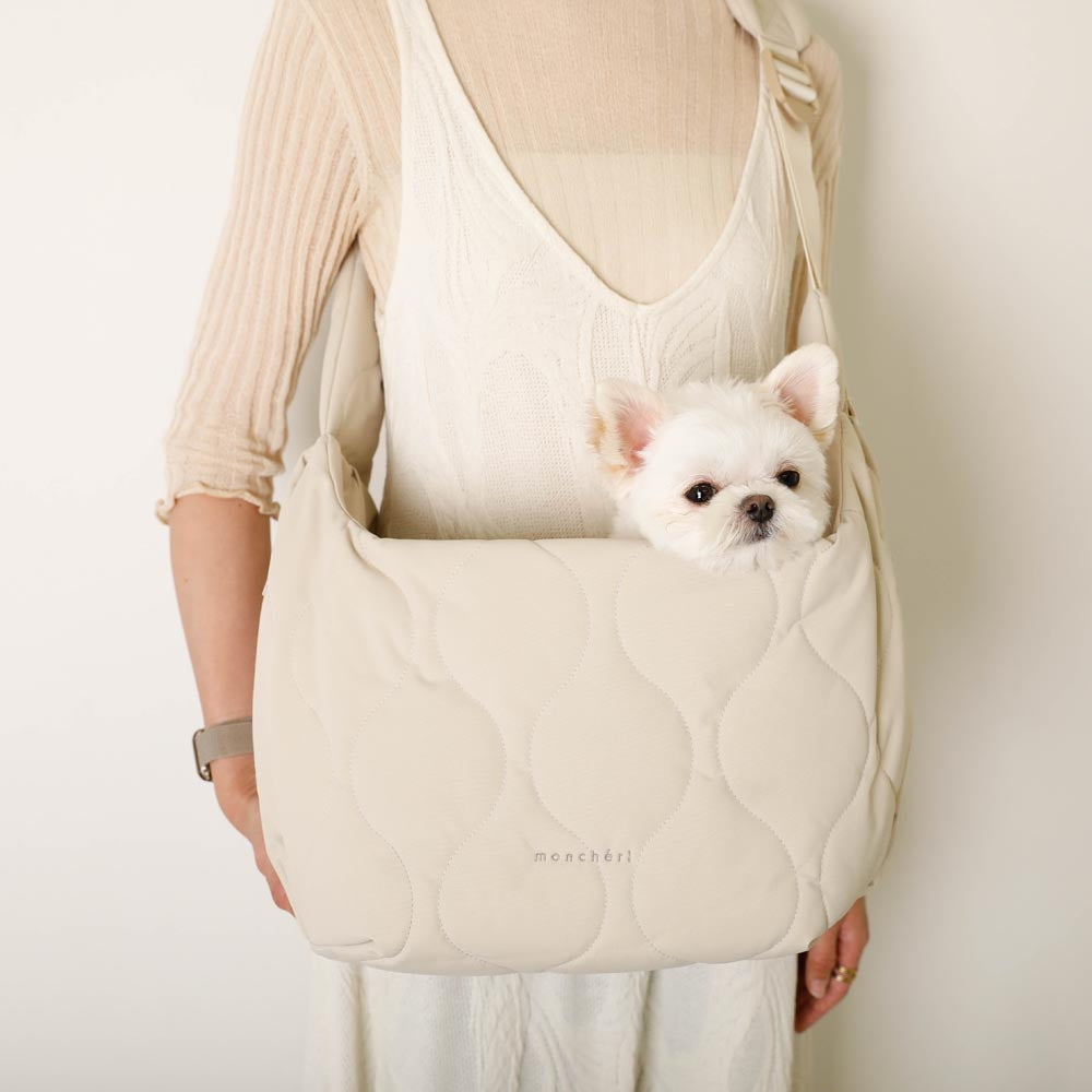 キルティングコンパクトスリングバッグ