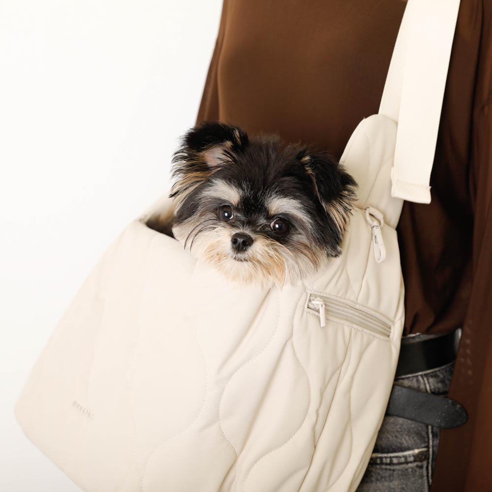 キルティングコンパクトスリングバッグ