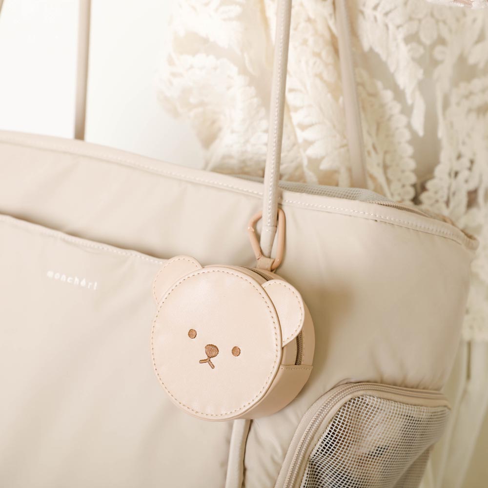 BURBERRY ストライプ ポーチ カラビナ付き ハイランド トラベルポーチ (サンドベージュ) - メンズ | Burberry