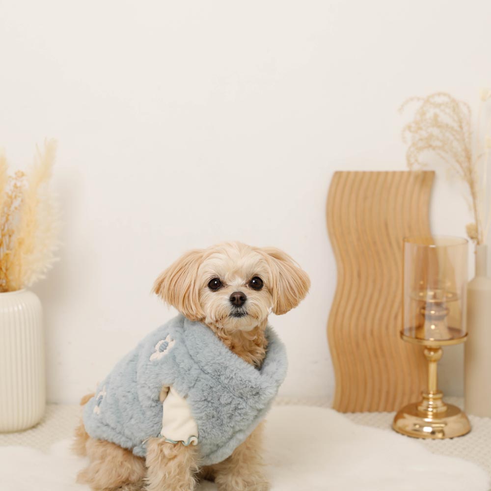 Flower motif fur vest