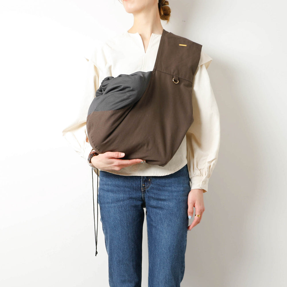 Dog sling with mesh [Compatible with name embroidery]