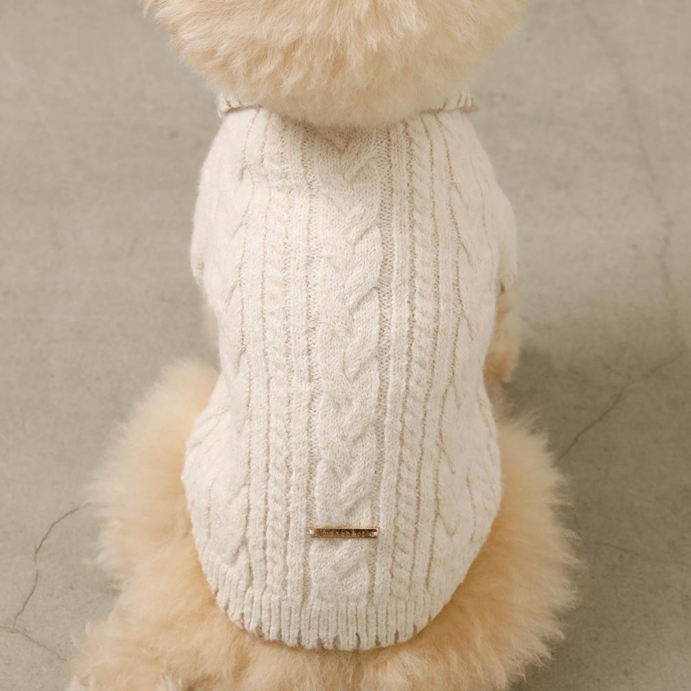 Overlock cable knit tops
