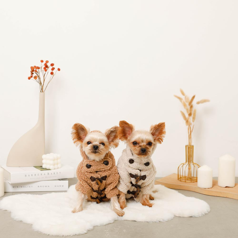 アトリエgg ハウンドトゥースパターン犬服　マフラー付き ダッフルボアフーディーコート