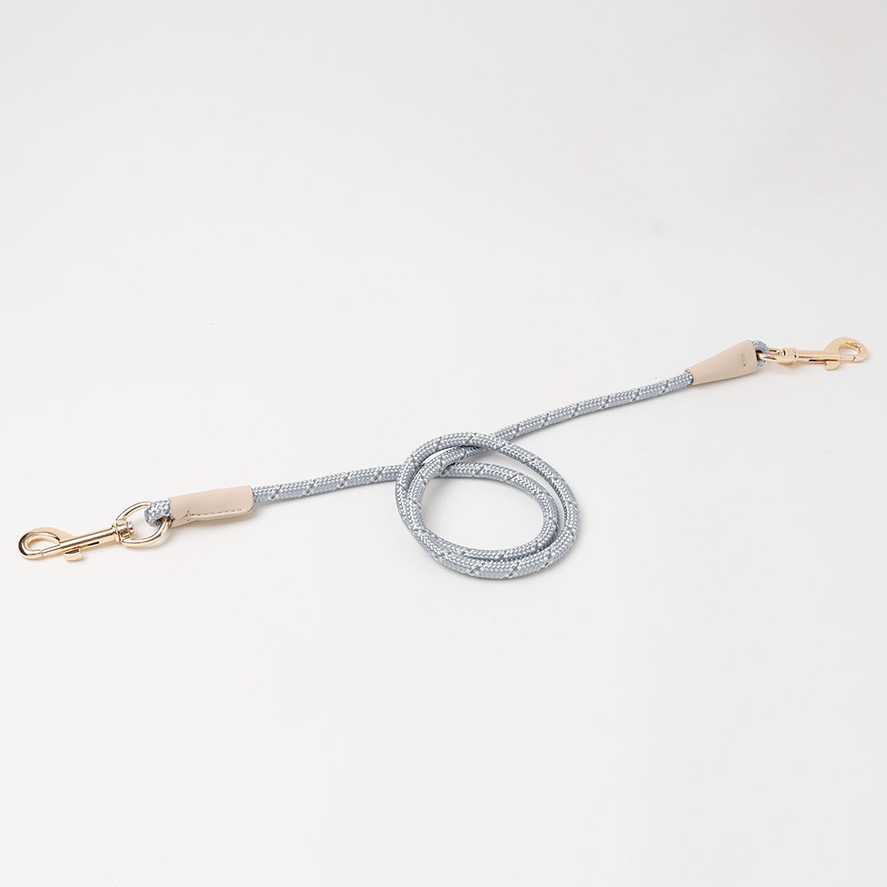 Mixed color reflective splicing lead