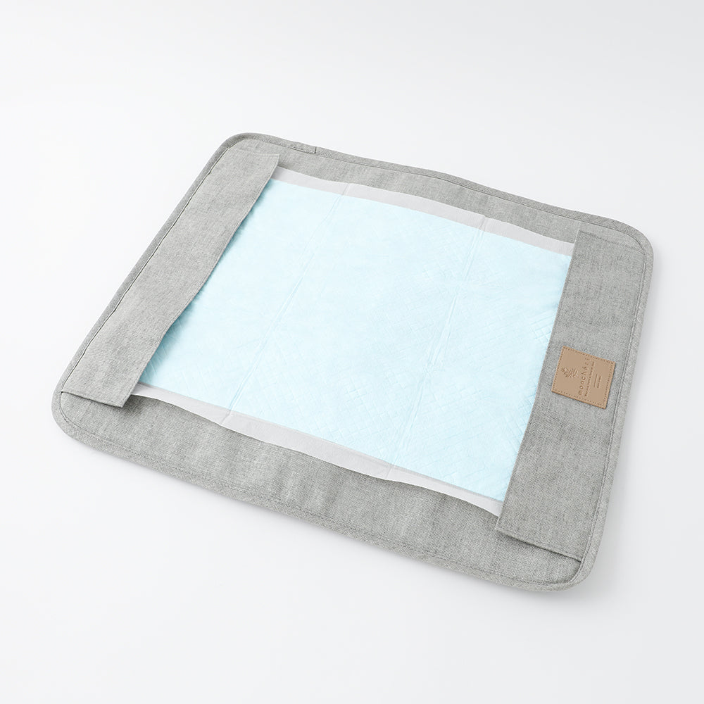 Magnetic detachable pet toilet seat