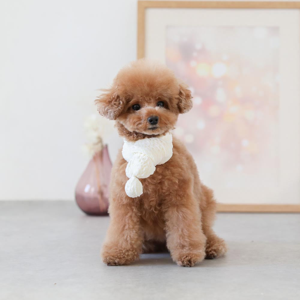 handmade pom pom muffler