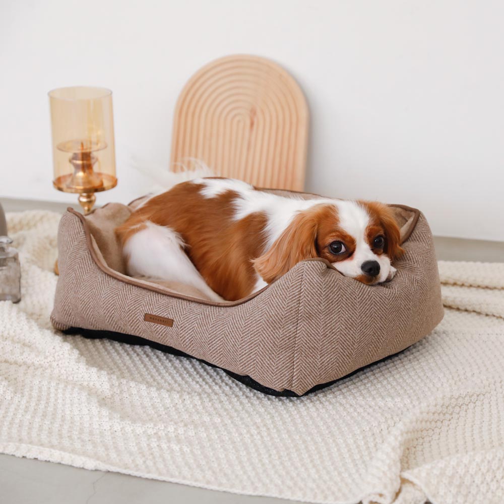 herringbone cushion bed