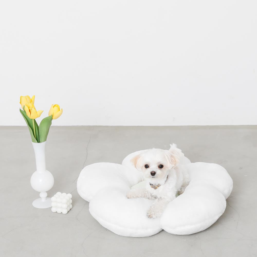 fur flower cushion bed