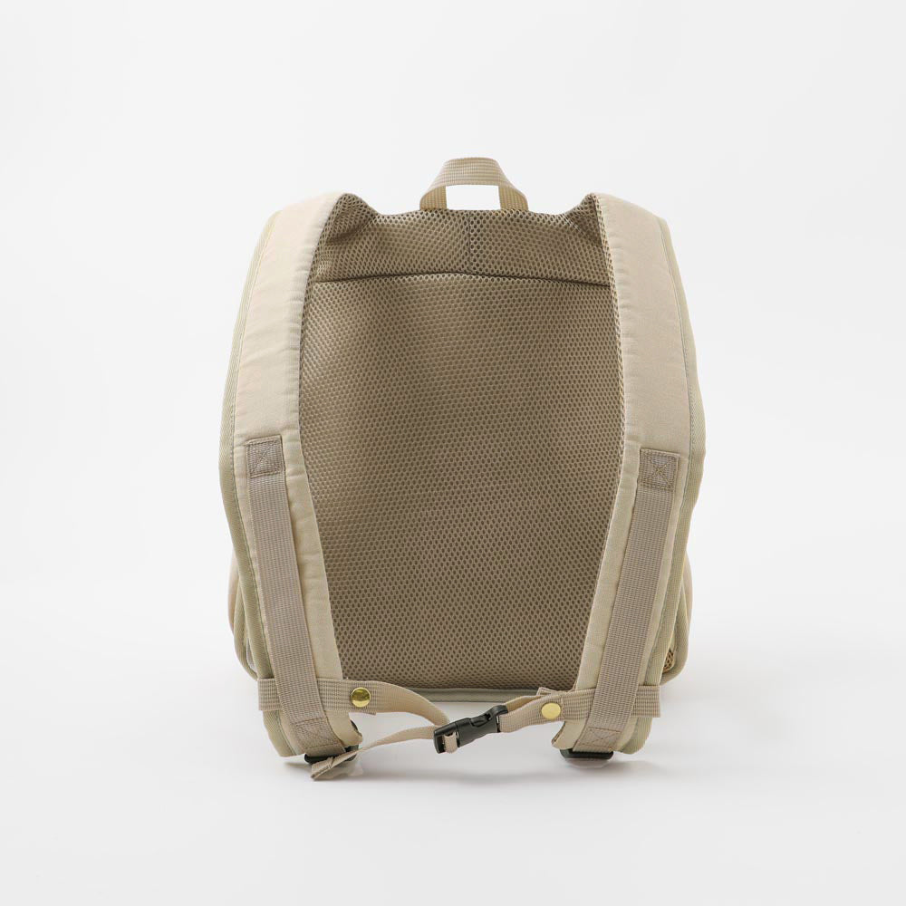 Pet drawstring mesh gathered backpack