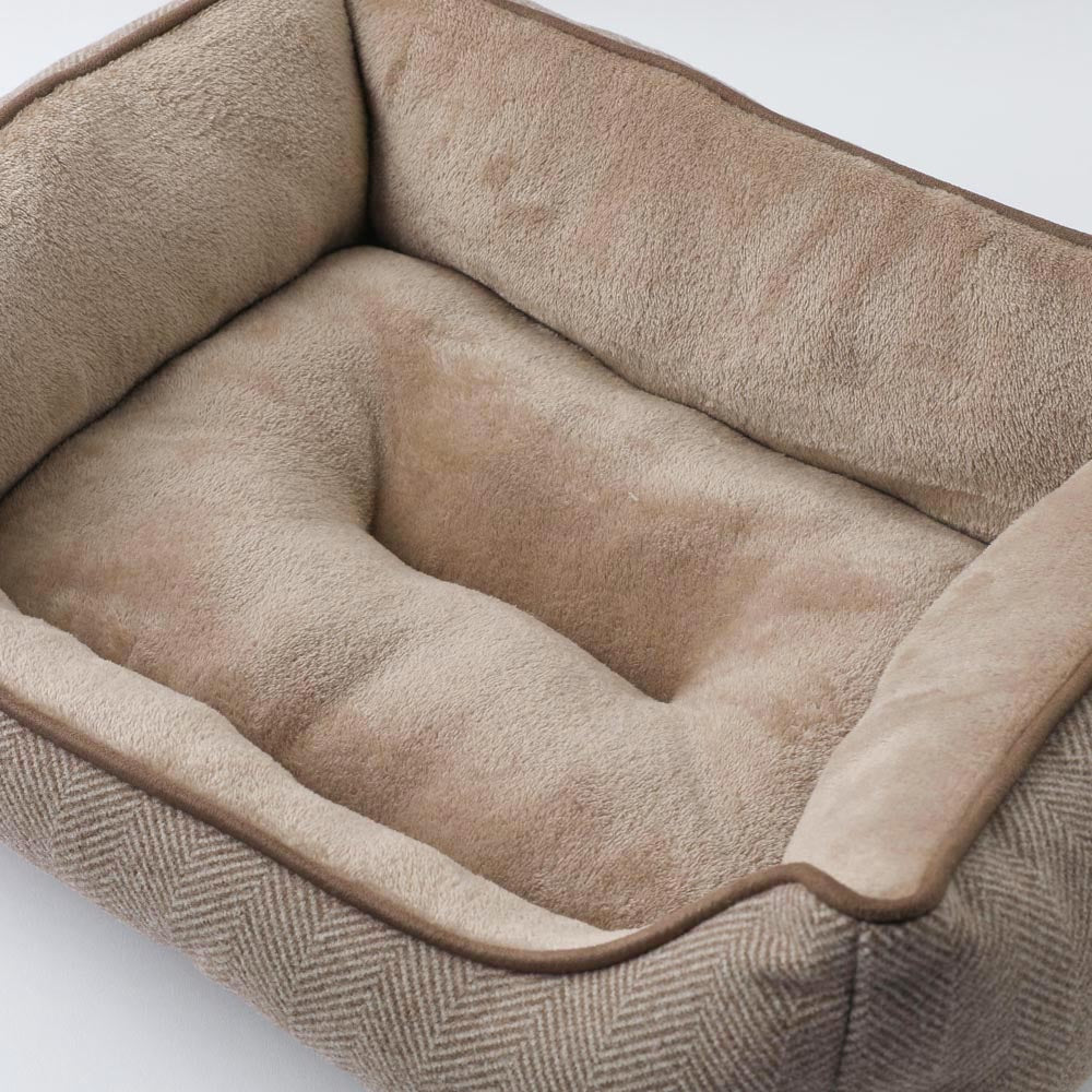 herringbone cushion bed